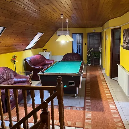 Kiraly Nyaralo Holiday home Fonyod