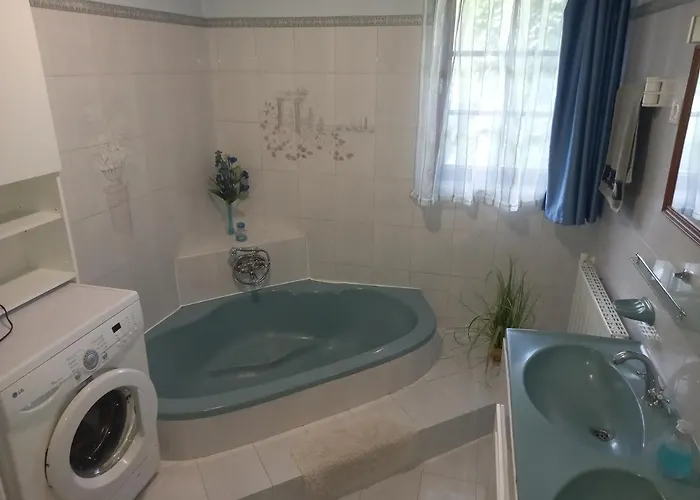 Kiraly Nyaralo Holiday home