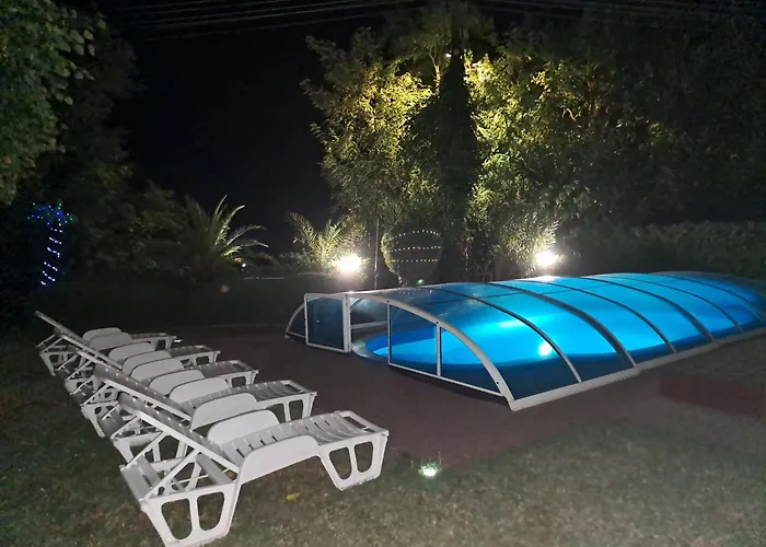 بيت للعطل Kiraly Nyaralo