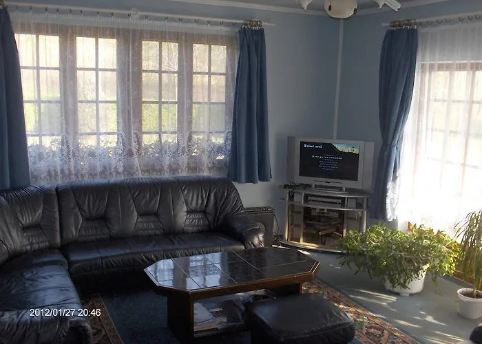 بيت للعطل Kiraly Nyaralo *